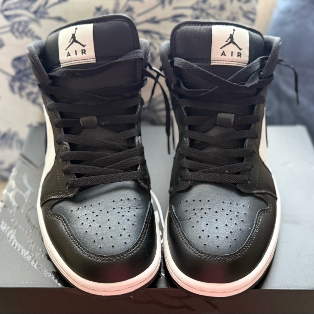 Nike Air Jordan 1 Mid Black White - Men's Size 9.5 - Picture 3 of 6